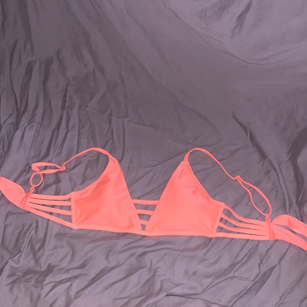 Bikini top